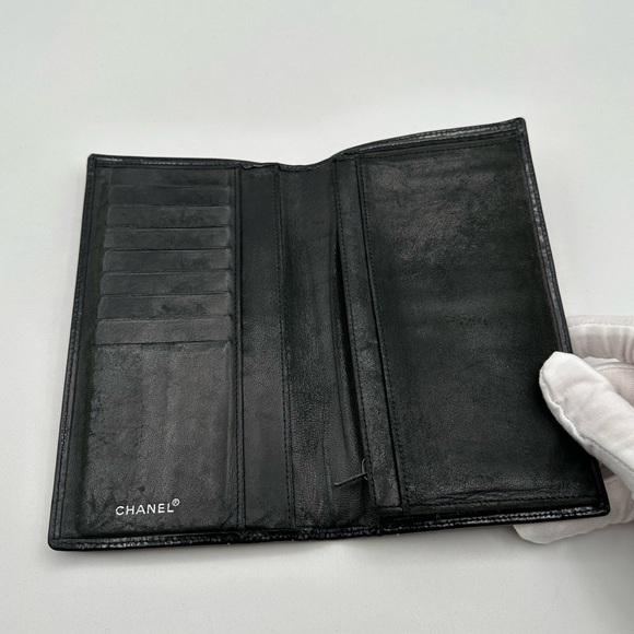 Chanel Business Bi fold Wallet - Picture 4 of 10